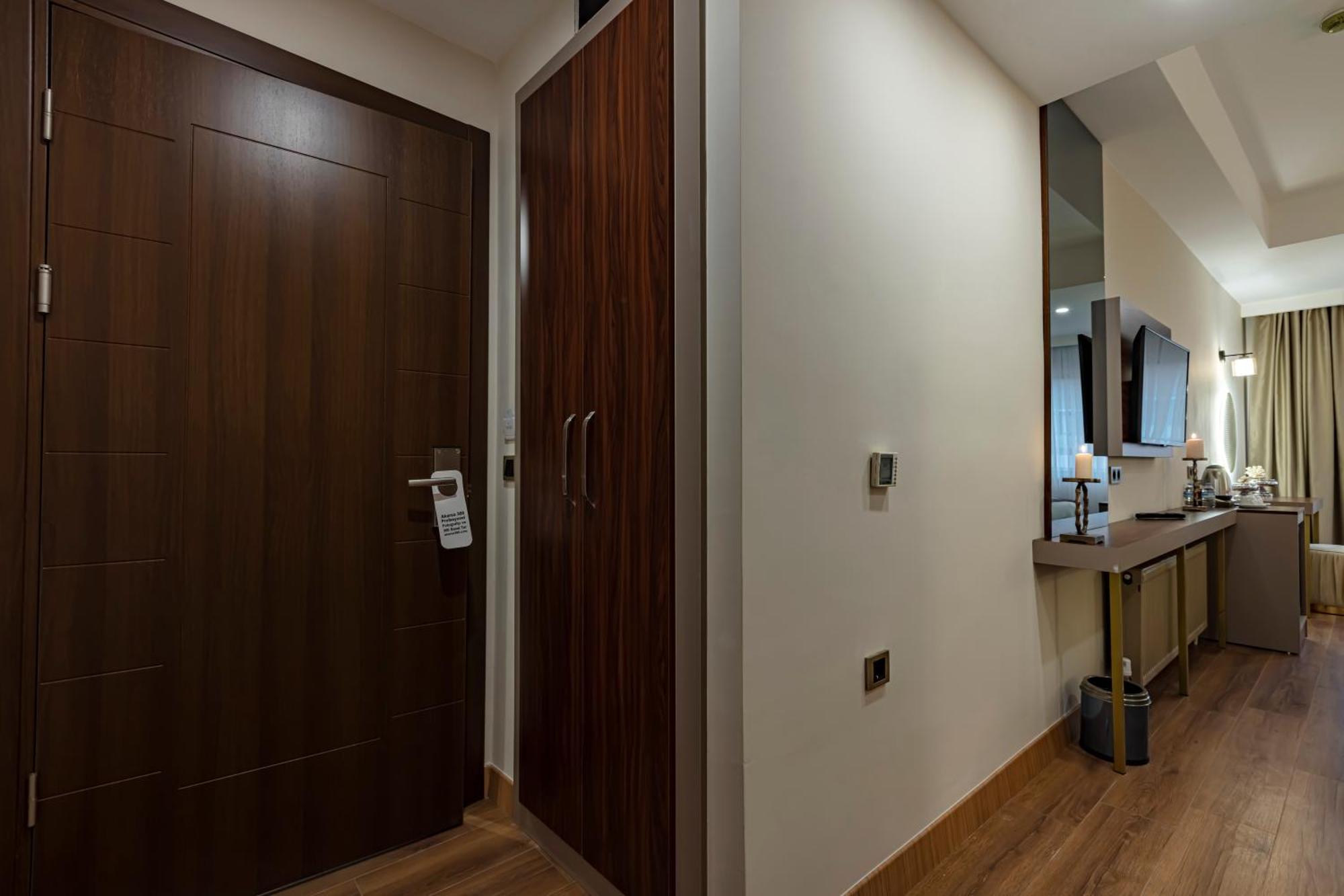 Grand Hamit By Karadayi Airport Hotel Arnavutkoy Exterior photo
